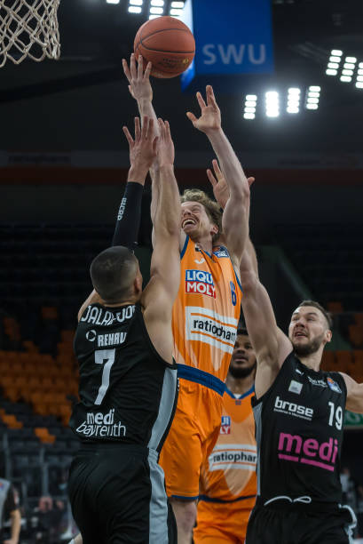 之间找到平 之间找到平