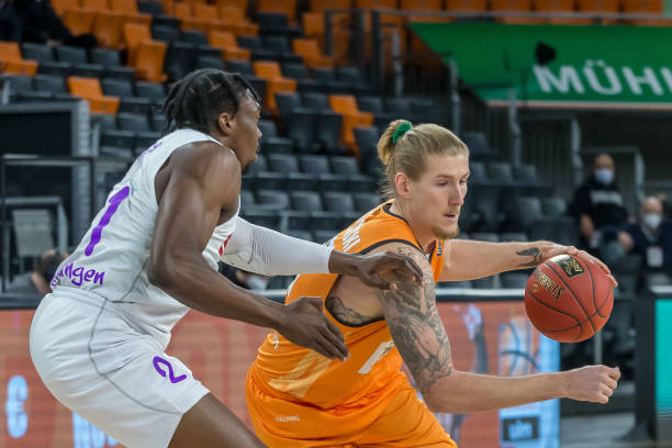 出现任何失 出现任何失