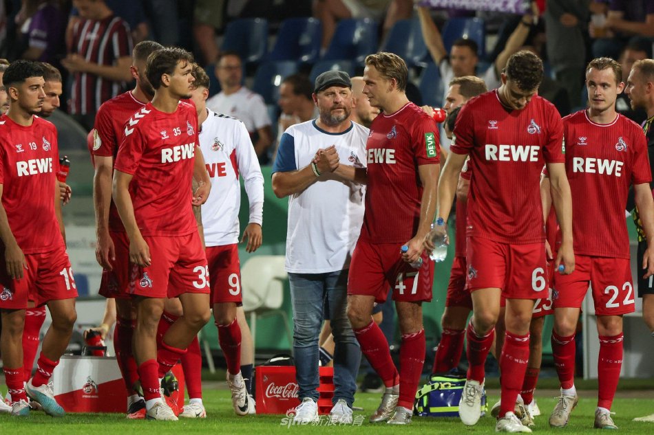 遭柏林联合 遭柏林联合