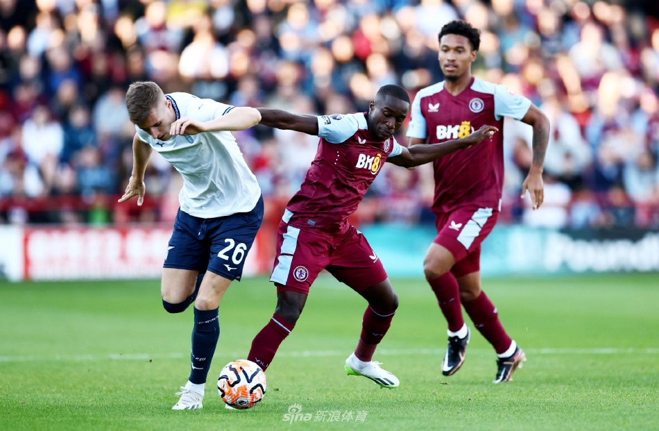 [NBA]字母哥28+7 雄鹿客场大胜.