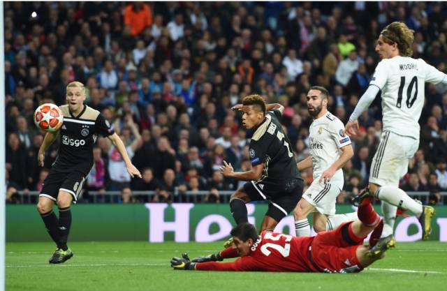 的指导下三 的指导下三